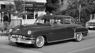  Four-Door 轿车 I 1951-1952