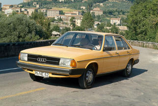  100 (C2, Typ 43, 翻新 1979) 1979-1982