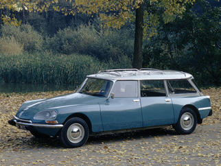 DS 旅行车（旅行轿车） 1972-197